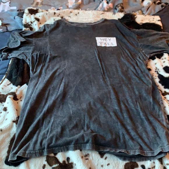 Tops - Addison Rae t-shirt